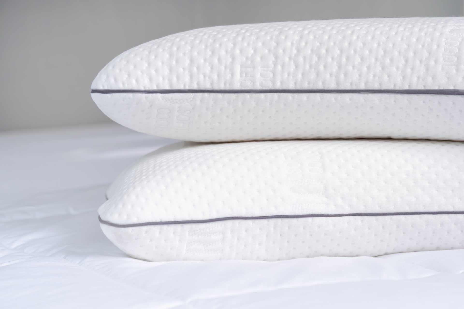 Plump Pillow - Restezzzy Mattresses Inc.